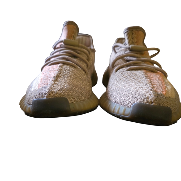 Adidas Yeezy Boost 350 V2 Men 7.5 With Box Authentic - Picture 6 of 14